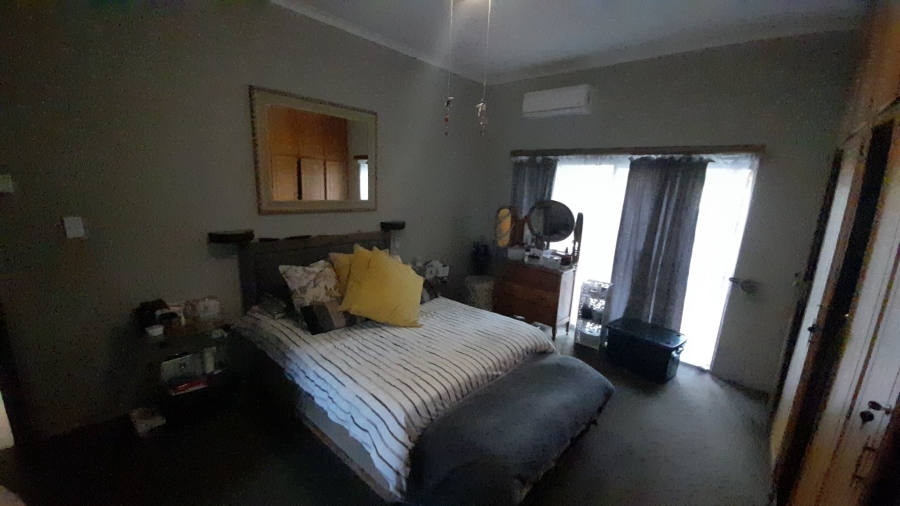 3 Bedroom Property for Sale in Geelhoutpark North West